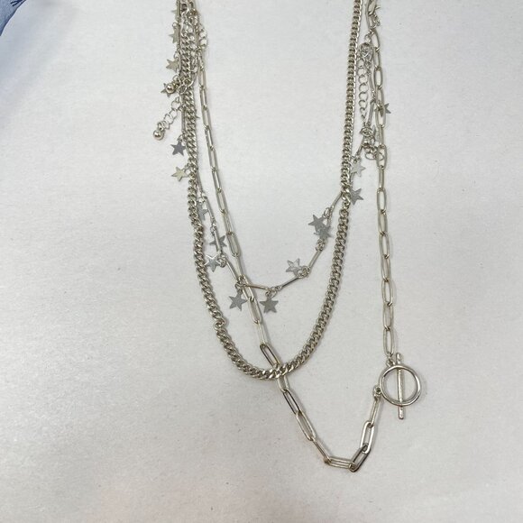 BKE Buckle Necklace Set of 3 Silver-Tone Necklaces Chains Celestial Stars - Picture 8 of 9